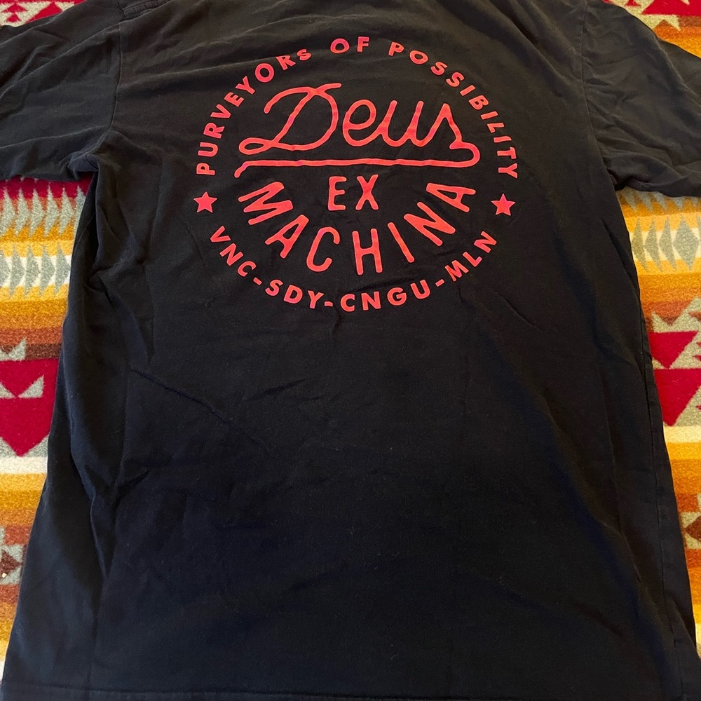 Dues Ex Machina mens medium